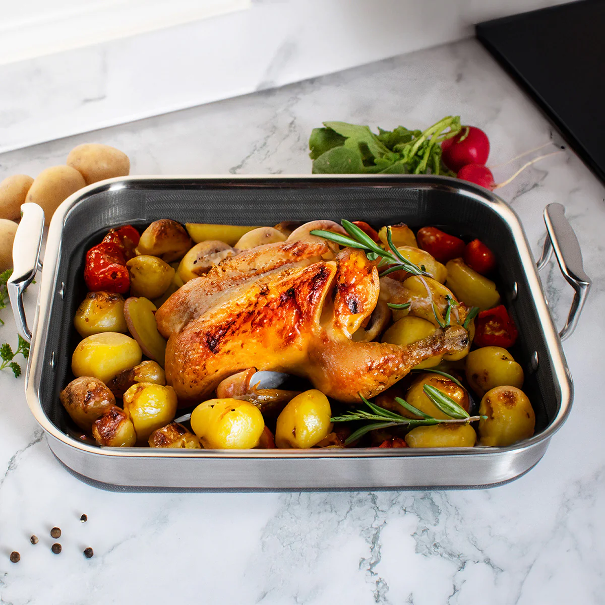 14'' Hybrid Nonstick Roasting Pan with Rack