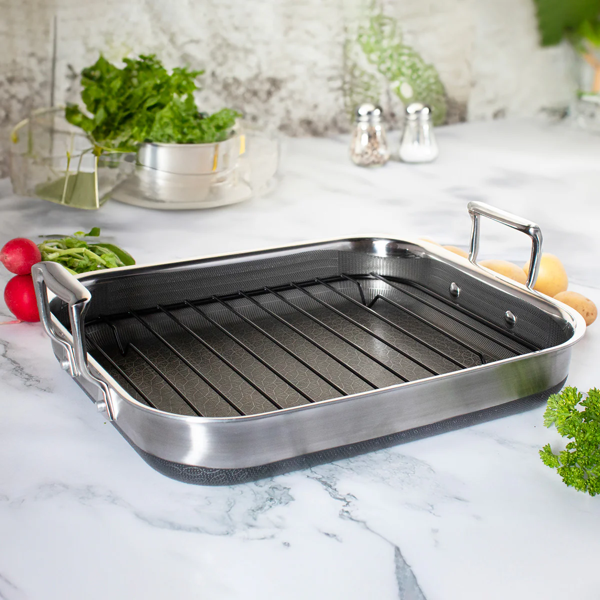 14'' Hybrid Nonstick Roasting Pan with Rack - Image 3