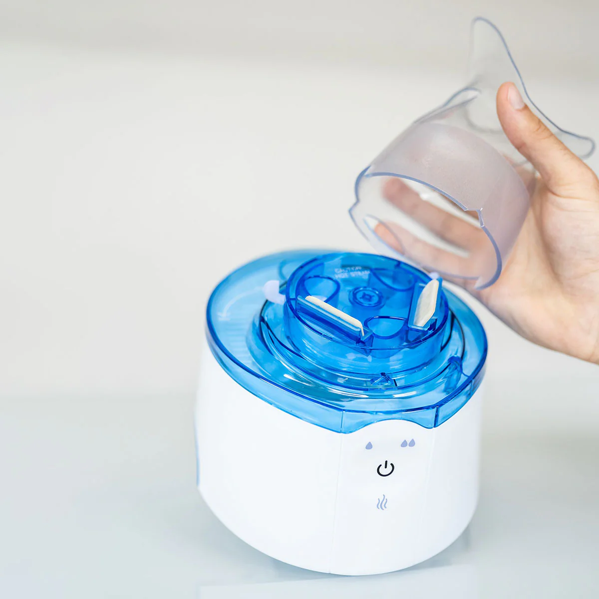 2 in 1 Warm Mist Humidifier & Inhaler - Image 3