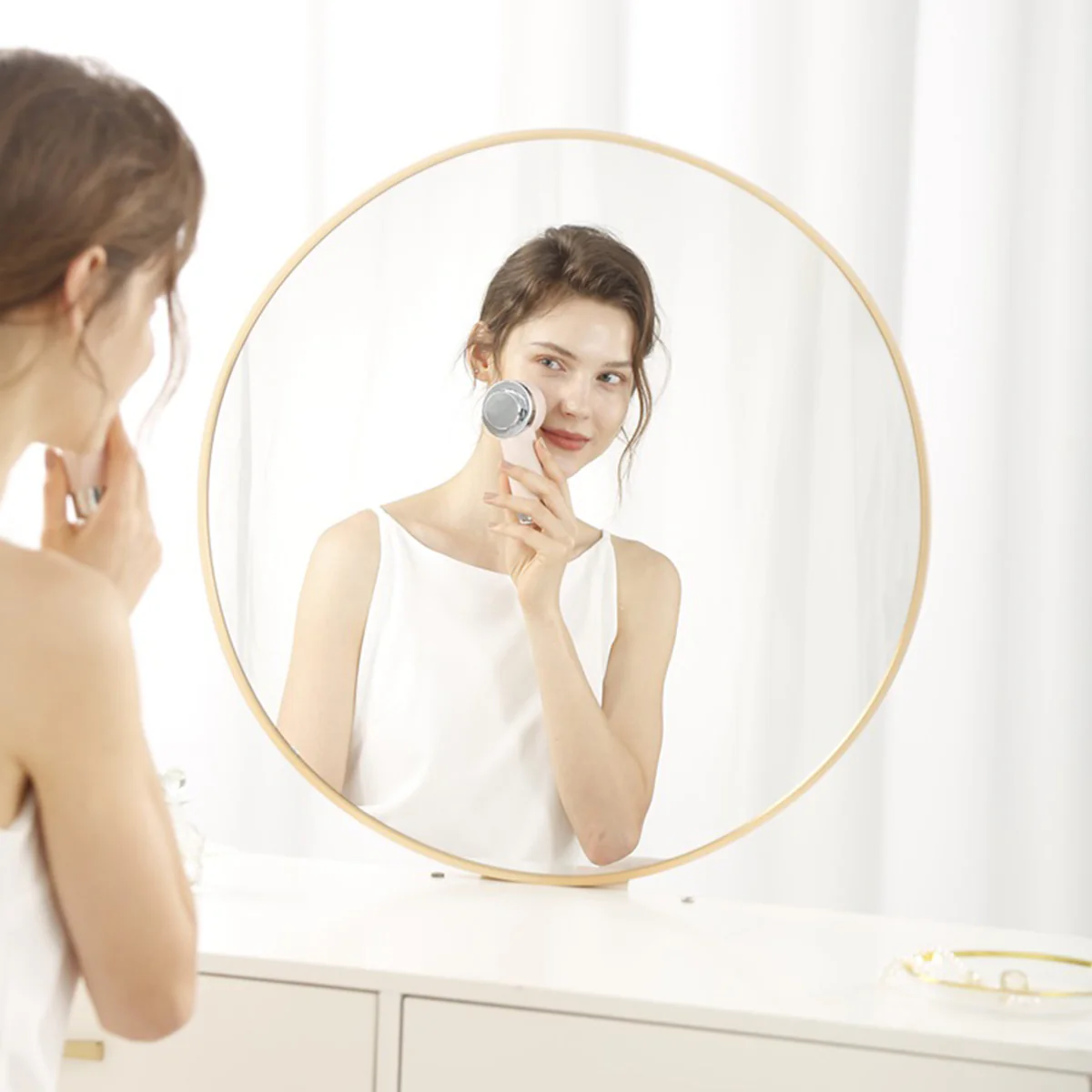 2-in-1 Warming Deep Cleansing Facial Brush - Image 4