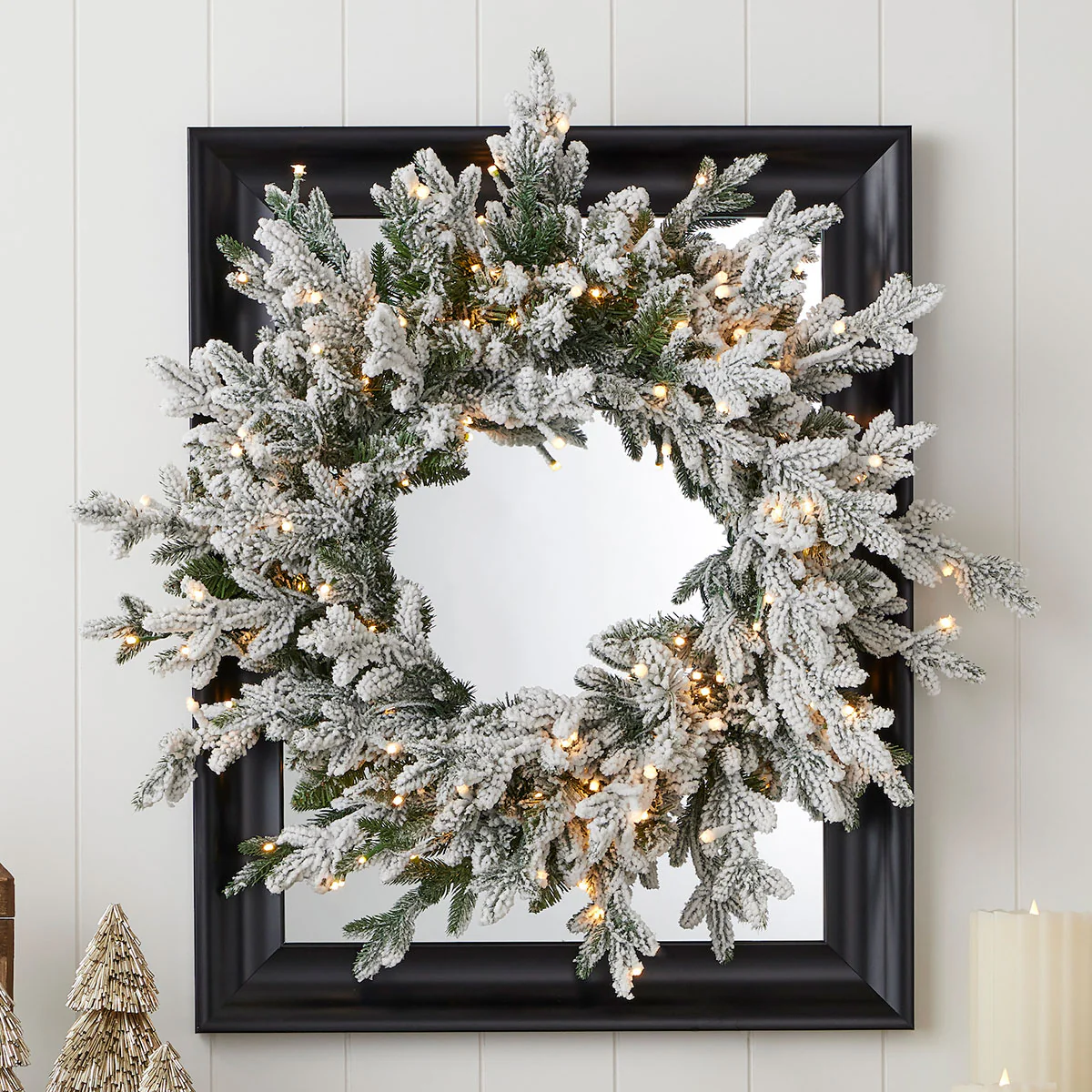 24'' Flocked Pine Wreath - Image 3