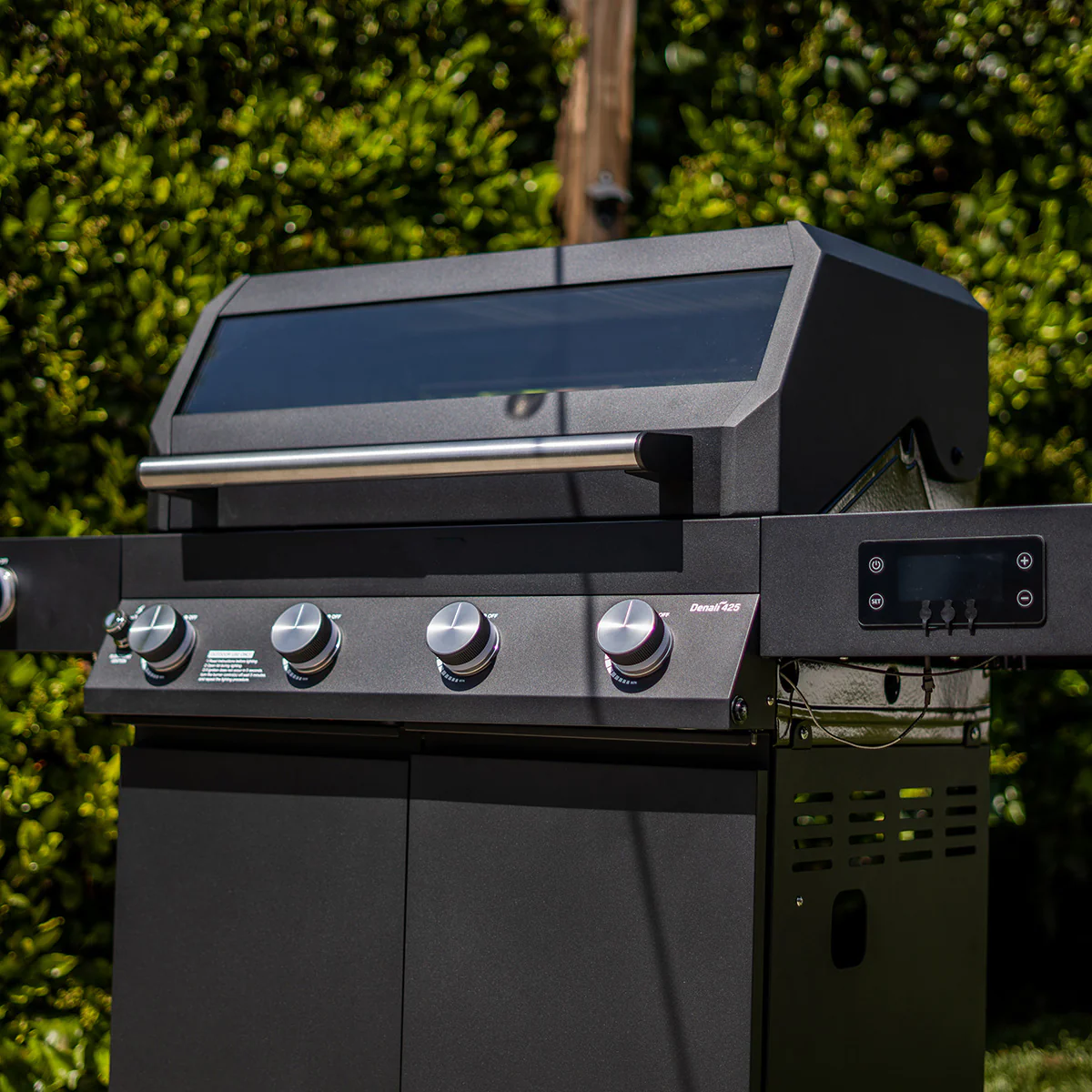 510 sq. in. Smart Grill with Clearview Lid - Image 20
