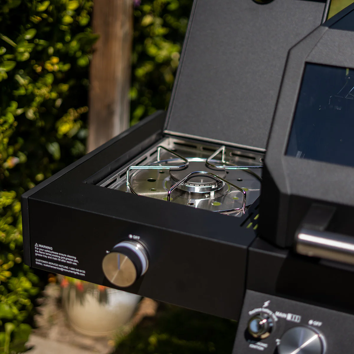 510 sq. in. Smart Grill with Clearview Lid - Image 26