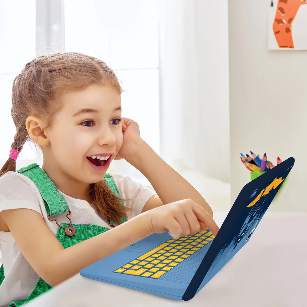 Batman Bilingual Talking Educational Laptop - Image 7