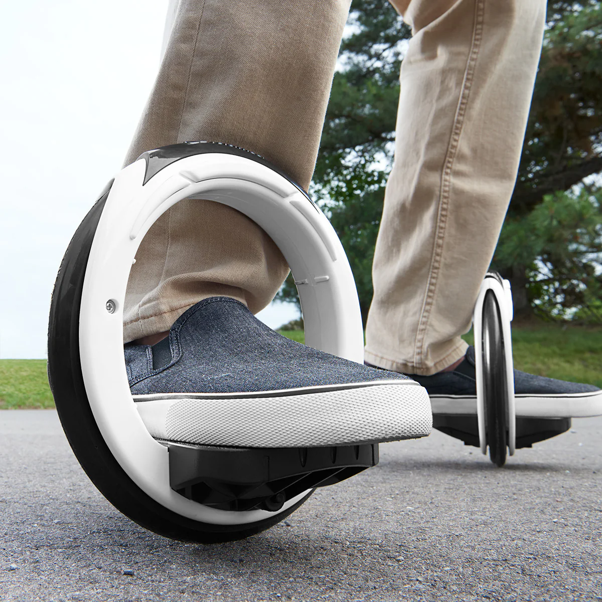 Boardless Skateboard by Sharper Image - Image 3