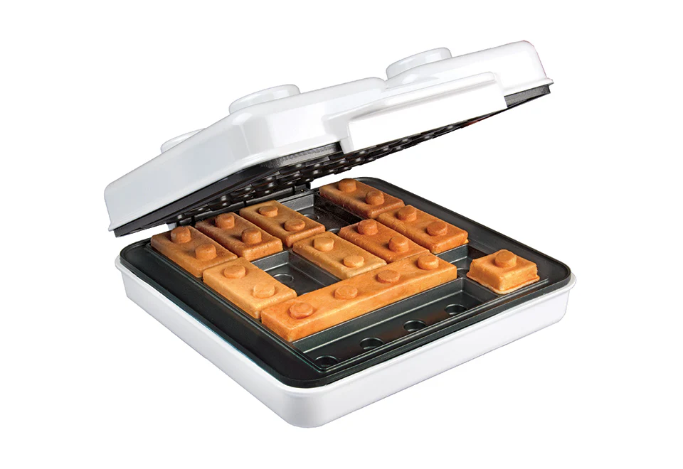Building Bricks Waffle Maker - Image 3