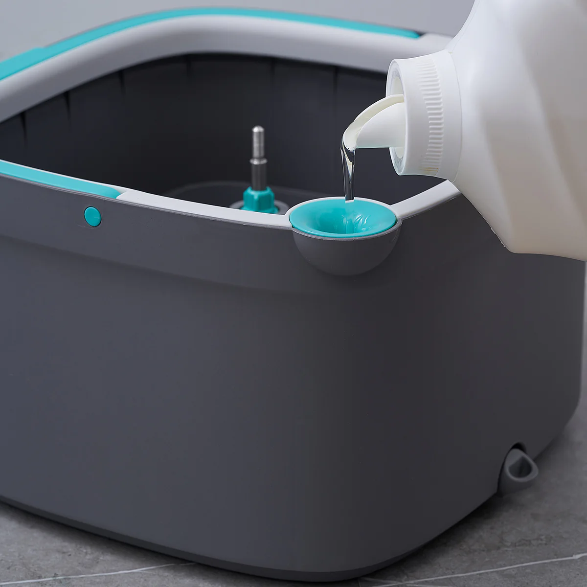 Clean Water Mop System - Image 3