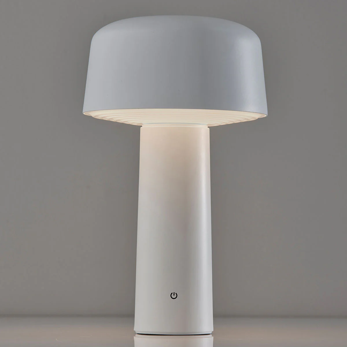 Cordless Indoor/Outdoor LED Diffused Light  Table Lamp - Image 7