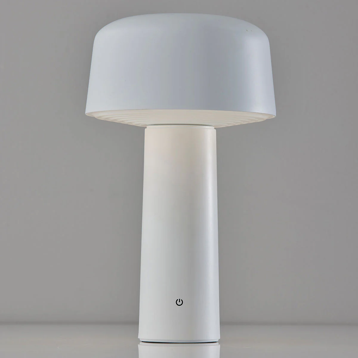 Cordless Indoor/Outdoor LED Diffused Light  Table Lamp - Image 8