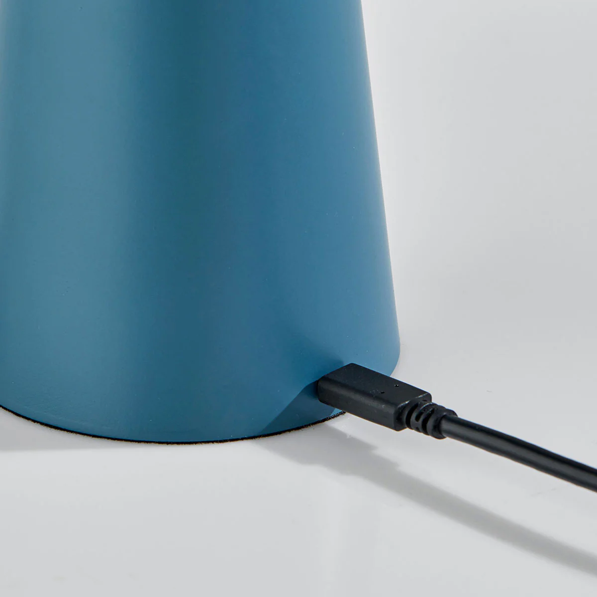 Cordless Indoor/Outdoor Table Lamp with Sleek Plastic Shade - Image 8