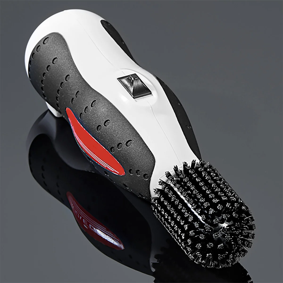 Cordless Rechargeable Golf Club Cleaner - Image 4