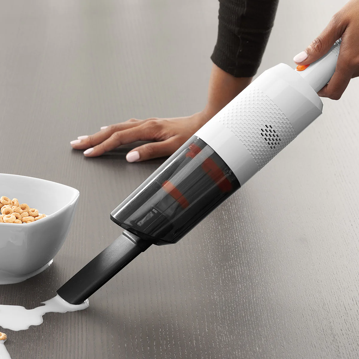 Cordless Wet/Dry Hand Vacuum
