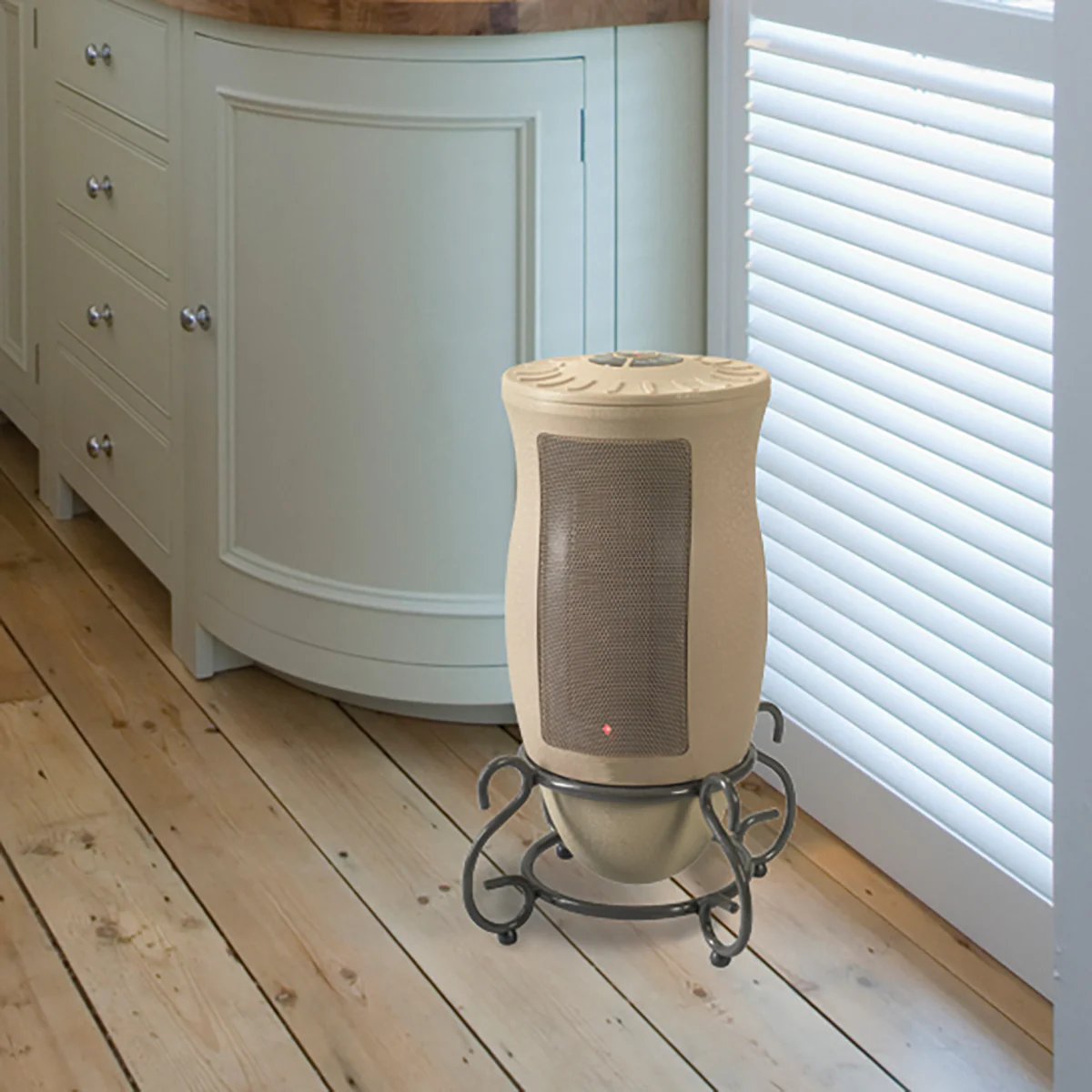 Designer Series Oscillating Ceramic Heater with Remote Control - Image 6