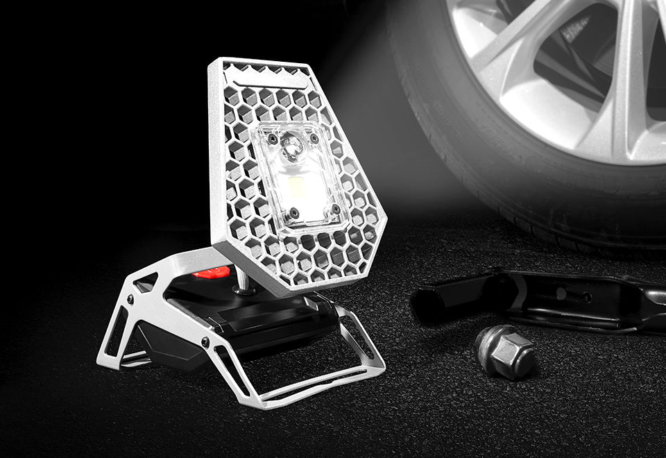 Durable Mobile Task Light
