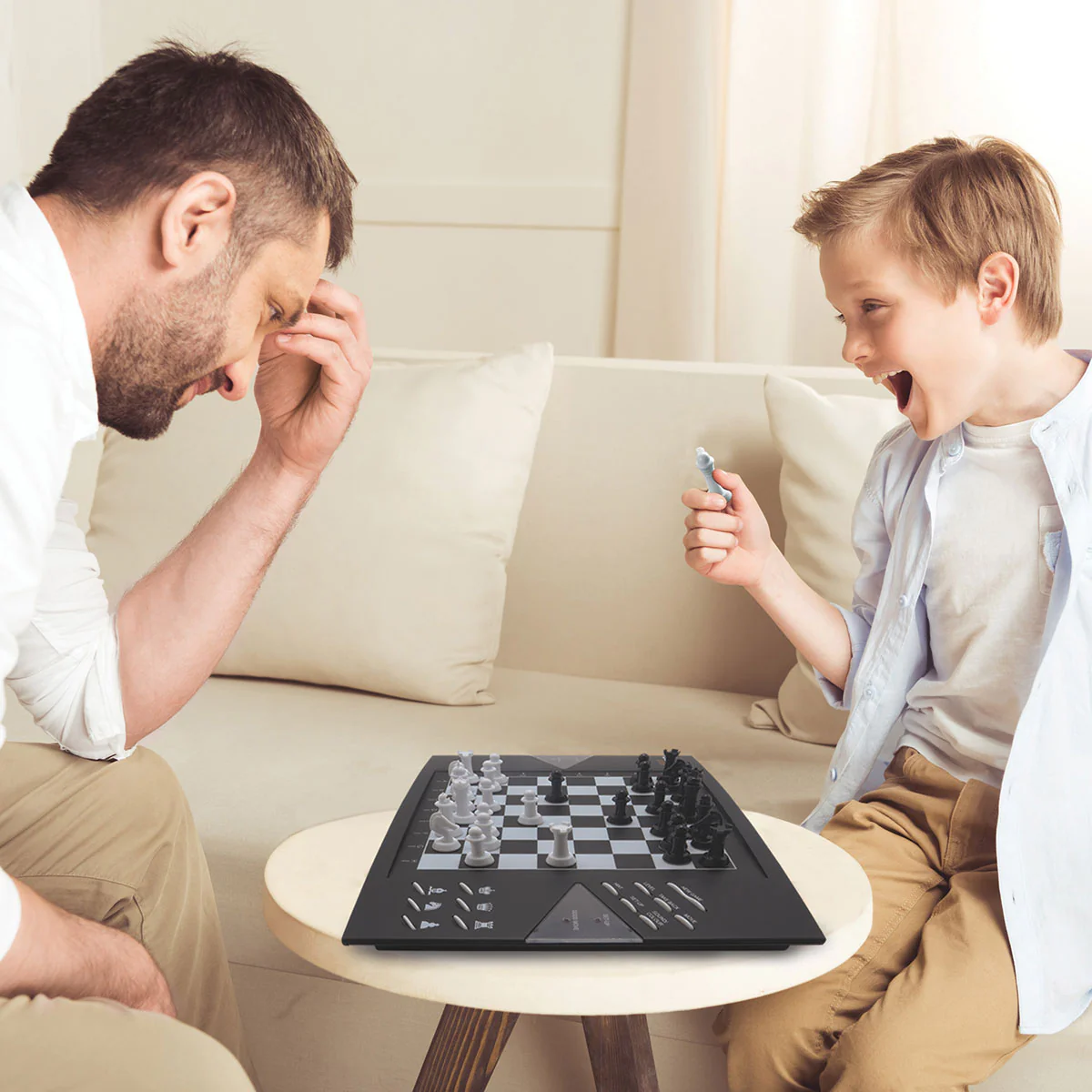Electronic Chess Game - Image 4