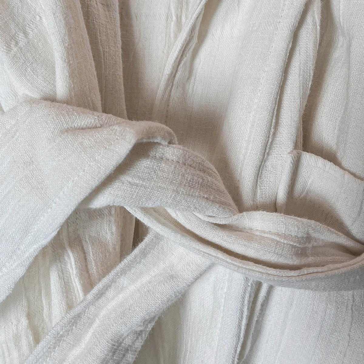 Featherweight Linen Blend Robe - Image 4