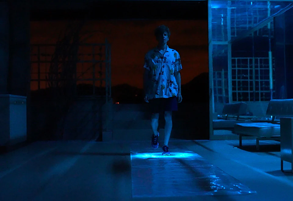 Glowing Plankton Aquarium - Image 12