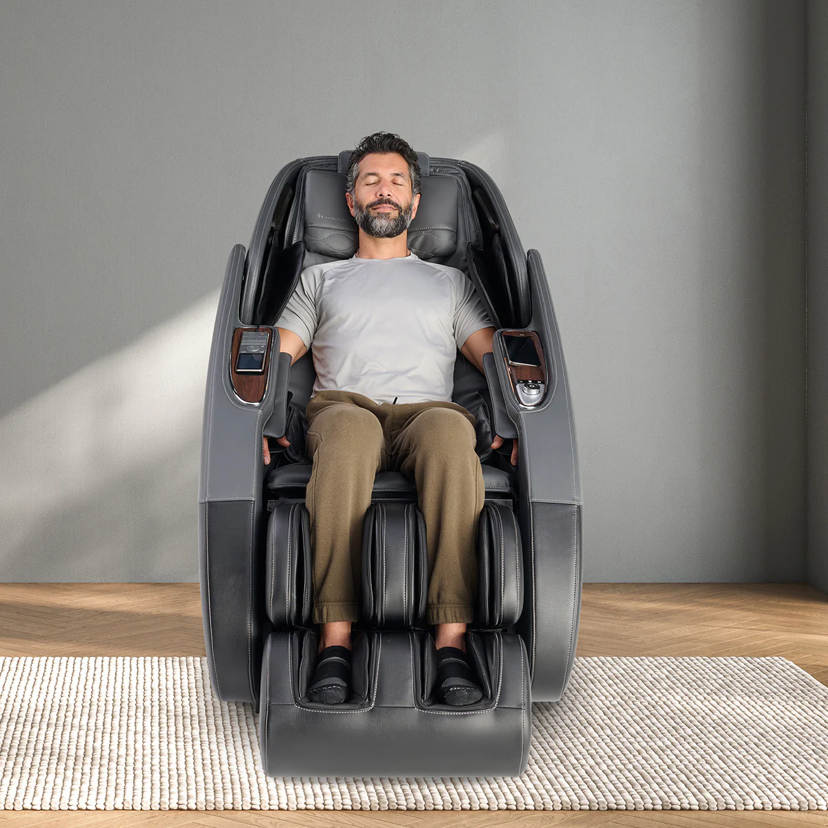 Human Touch® Novo Flex Massage Chair - Image 5