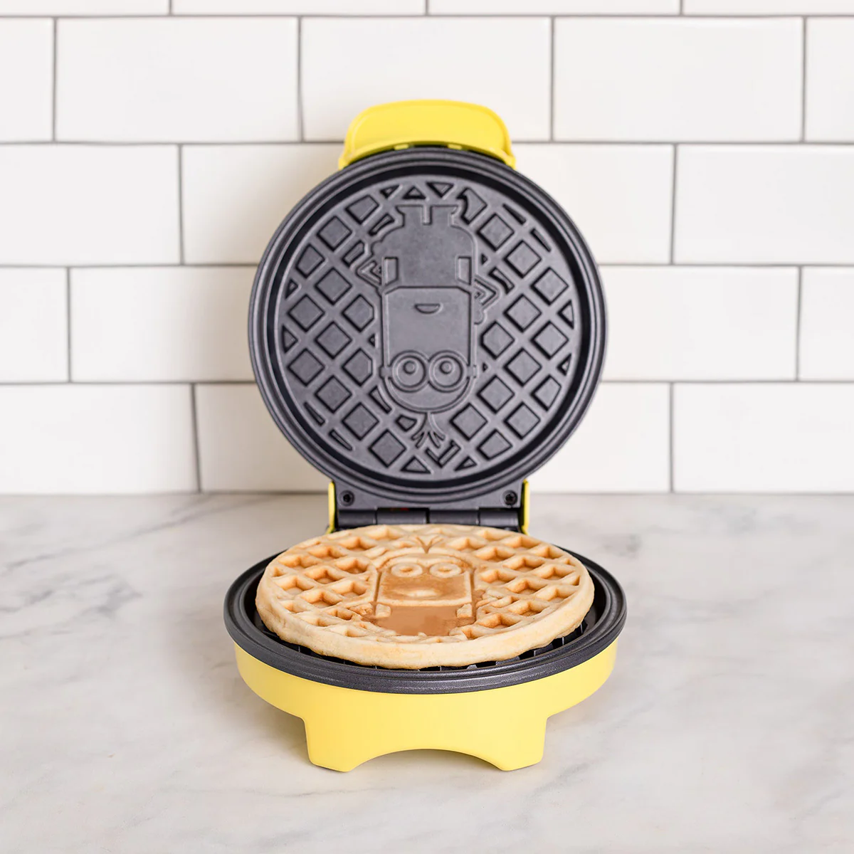 Minions Kevin Round Waffle Maker - Image 2