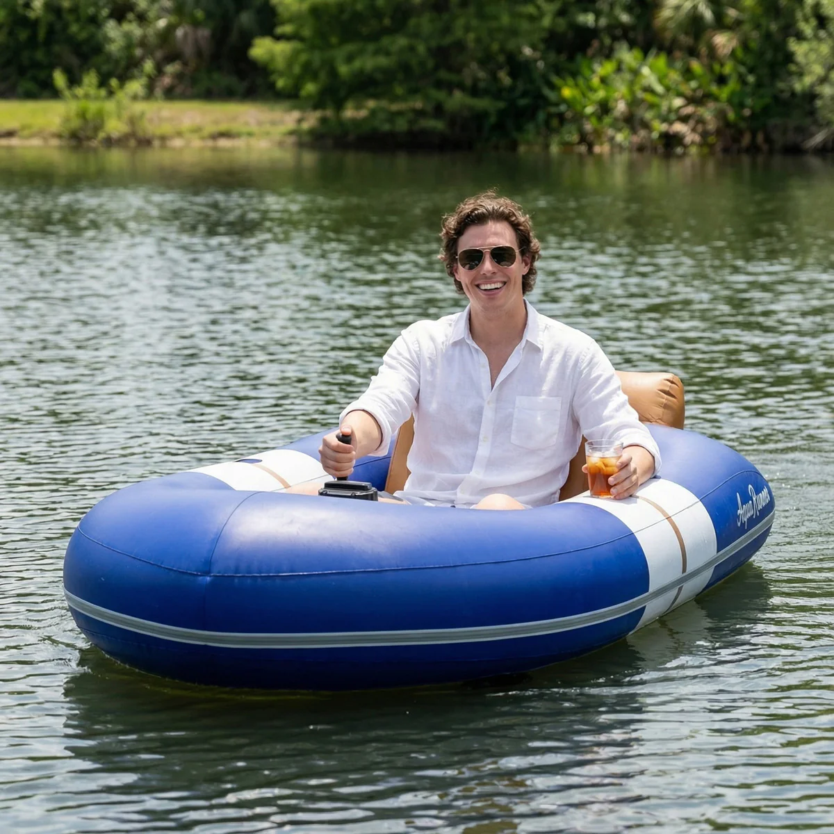 Motorized Pool and Lake Boat - Image 10
