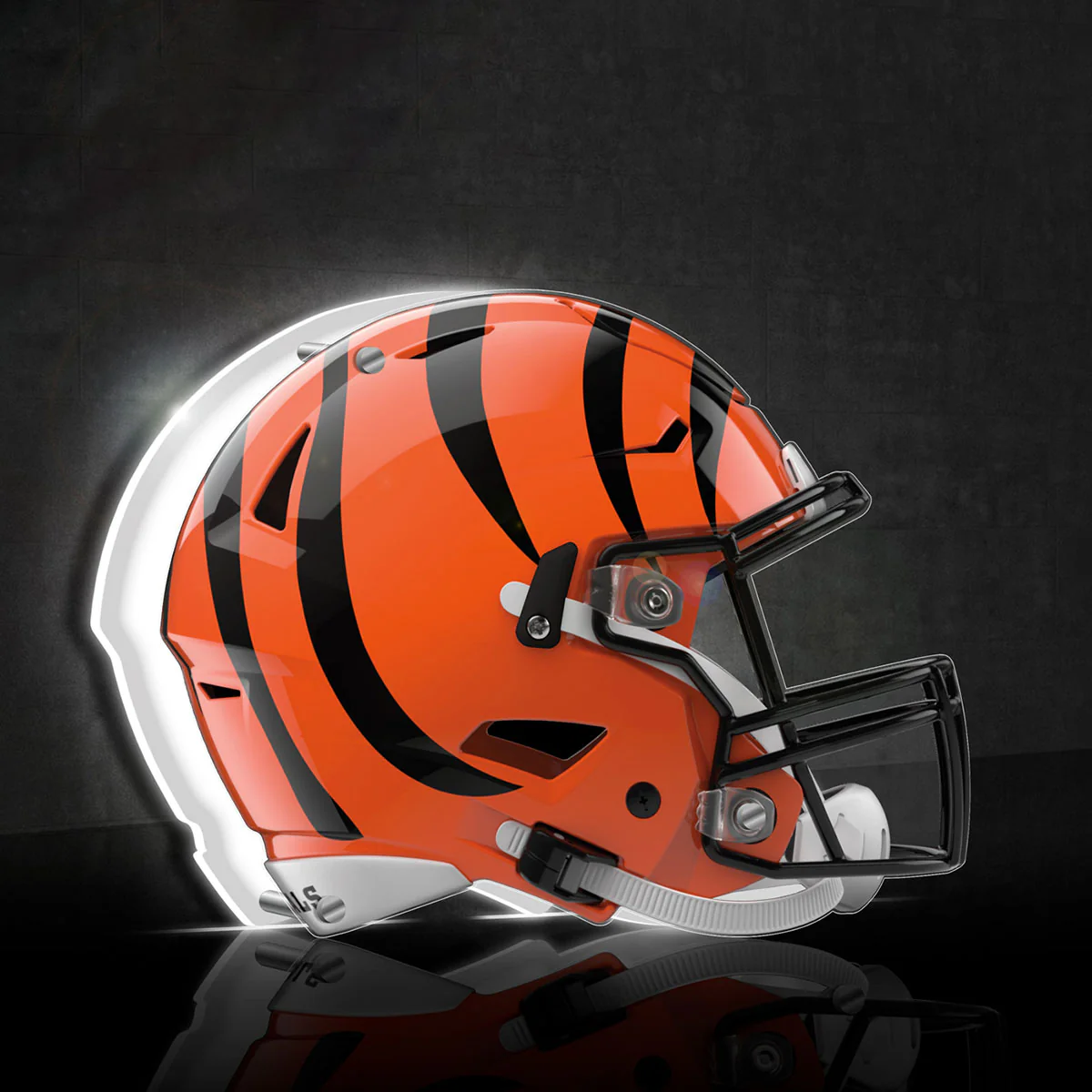 NFL LED Football Helmet Desk Lamp - Image 7