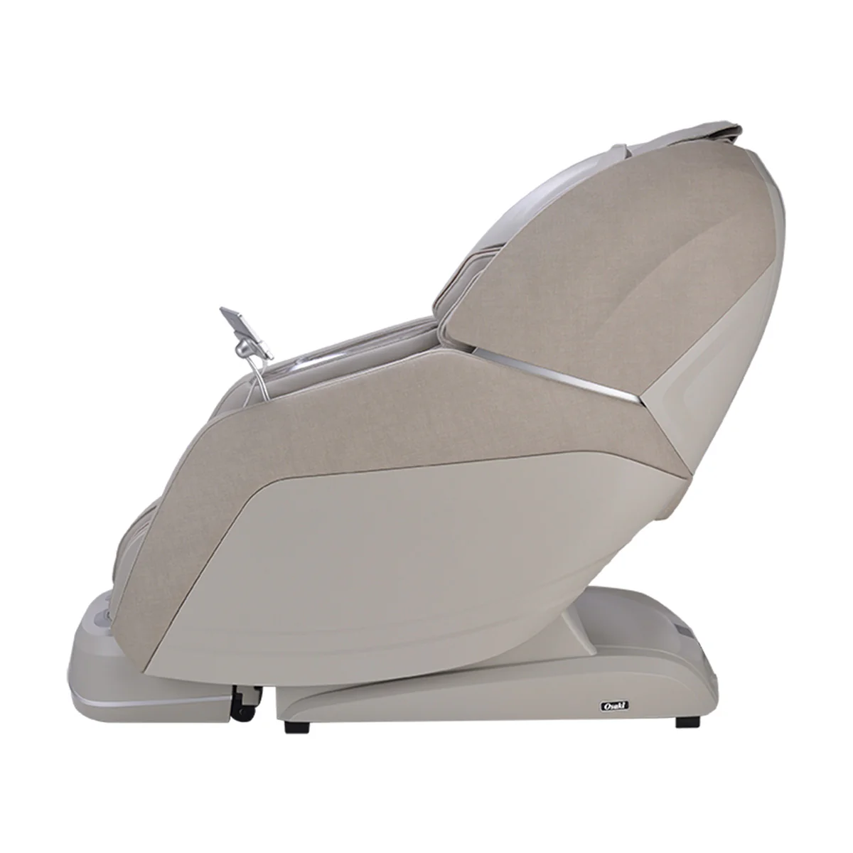 Osaki 4D + 3D Ai Manhattan Duo Massage Chair - Image 5