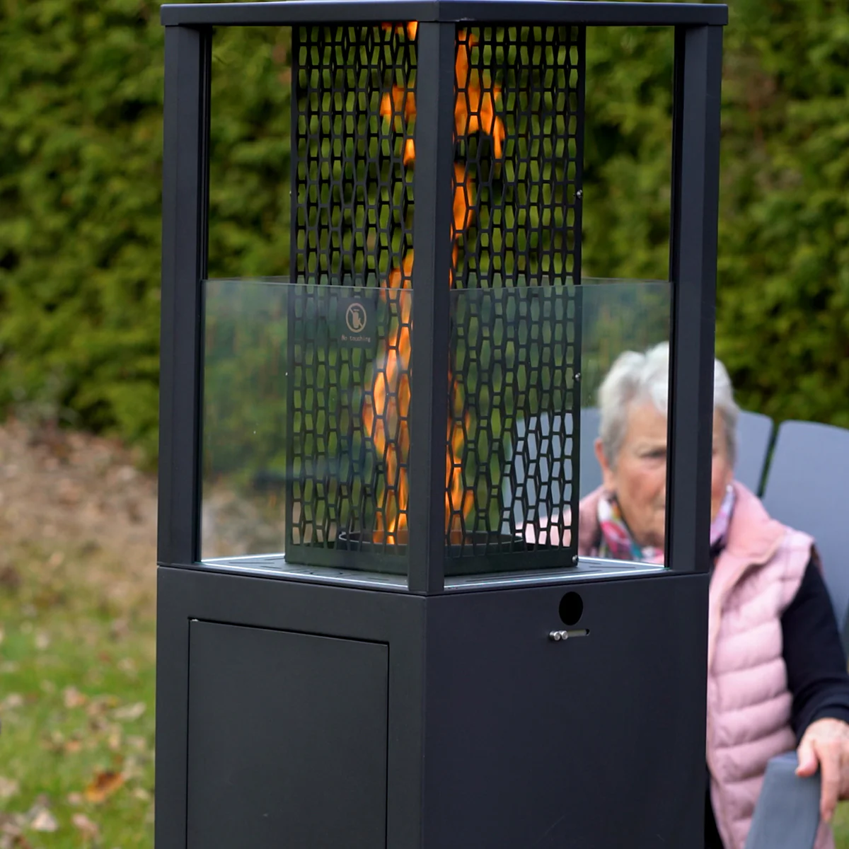 Outdoor Wood Pellet Patio Heater with Fan - Image 4