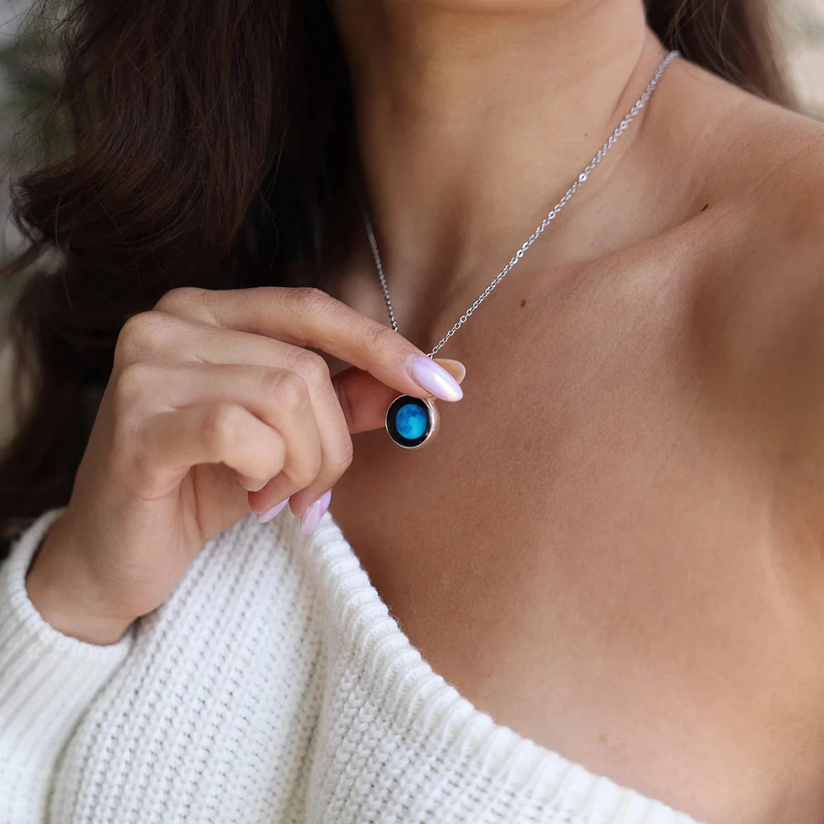 Personalized Engraved Choose Your Moon Phase Charmed Simplicity Necklace - Image 4