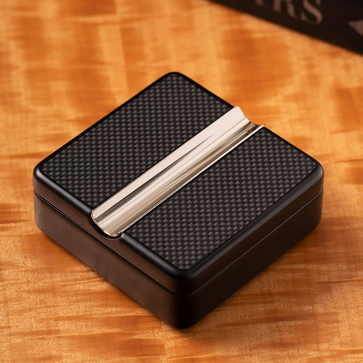 Pivot Design Carbon Fiber Single Cigar Ashtray - Image 3