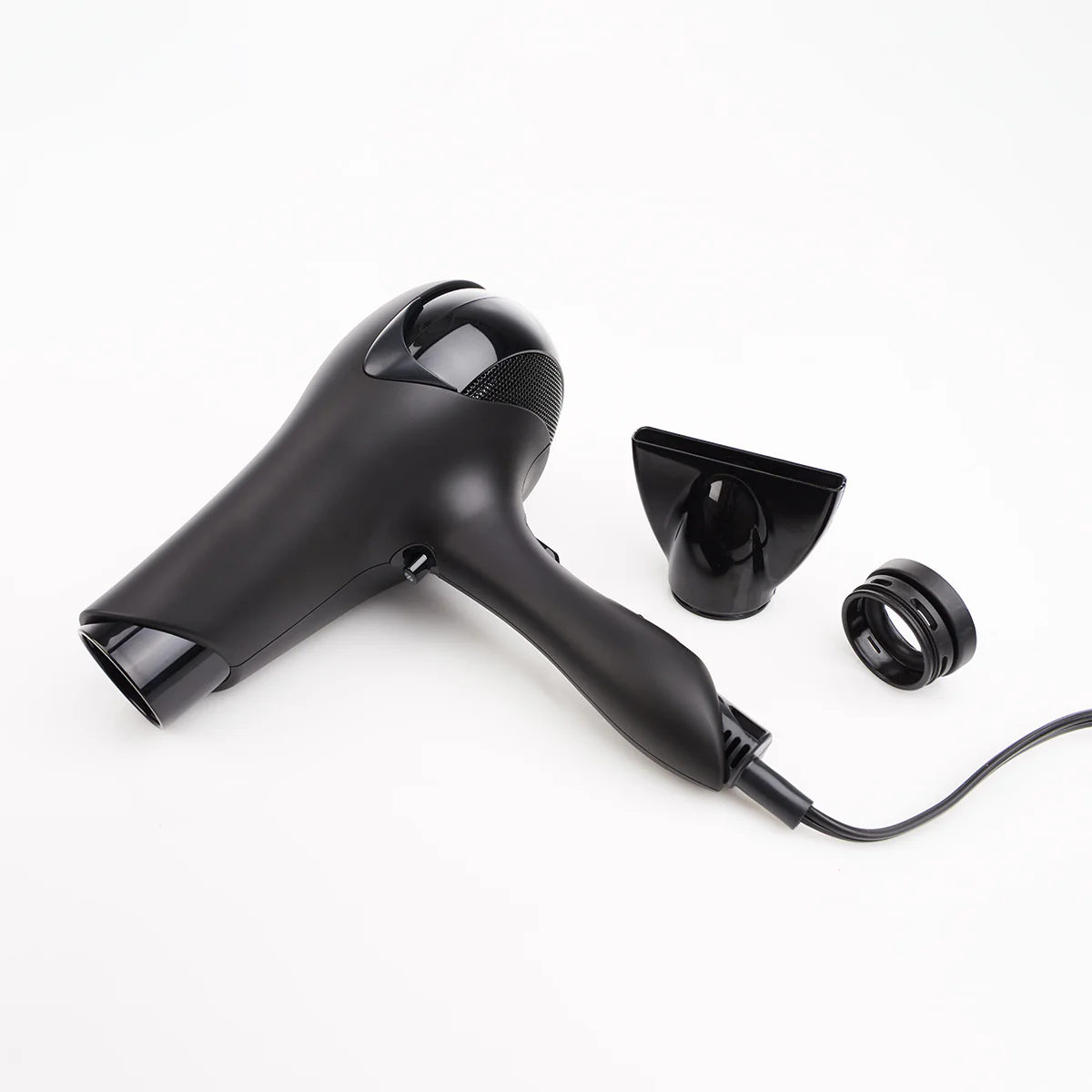 Quietest Professional Hair Dryer - Image 6