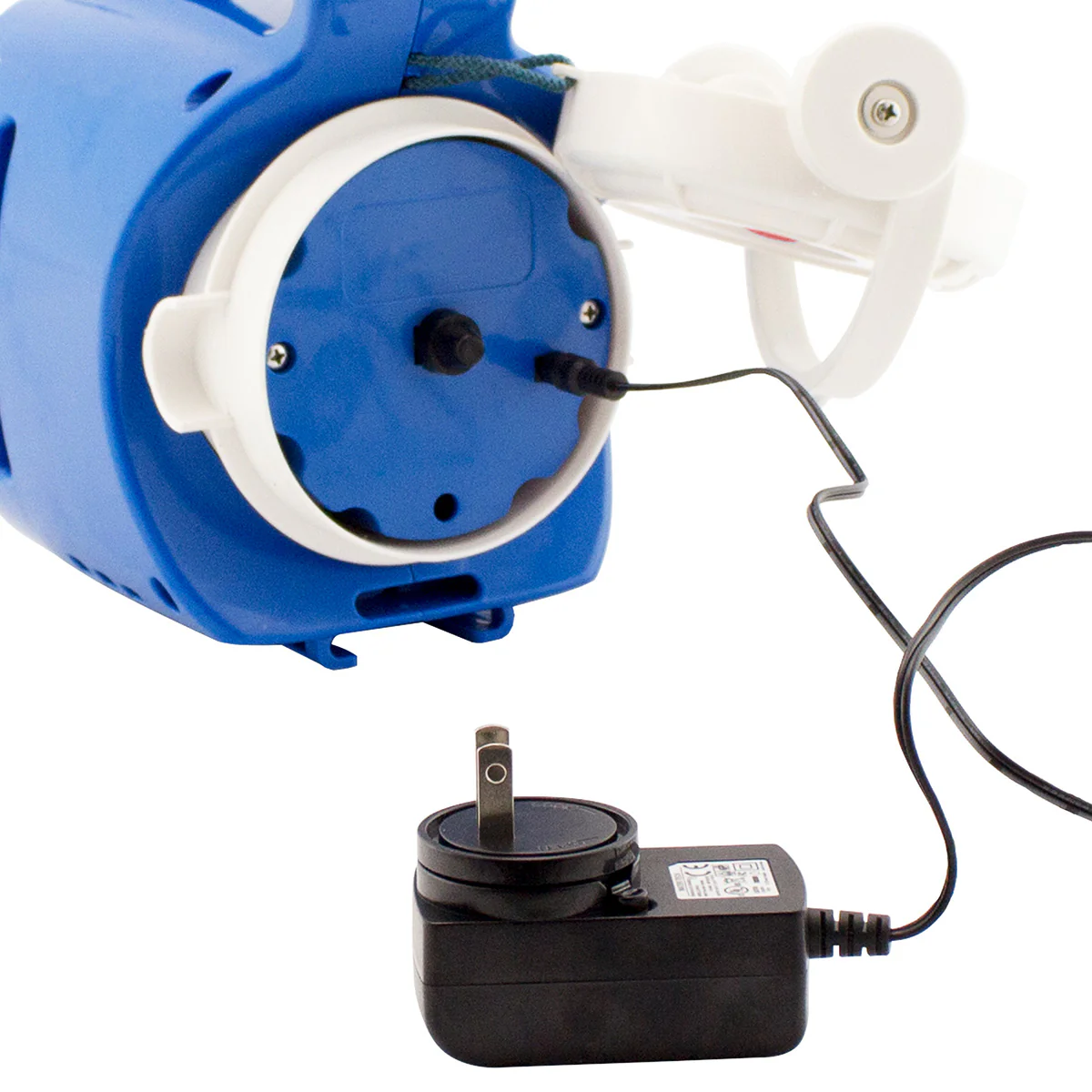 Rechargeable Pool Vacuum - Image 6