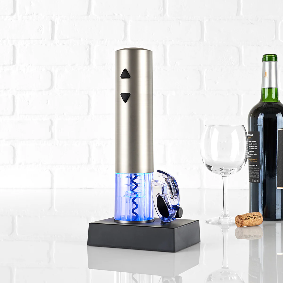Rechargeable Wine Opener with Foil Cutter - Image 4