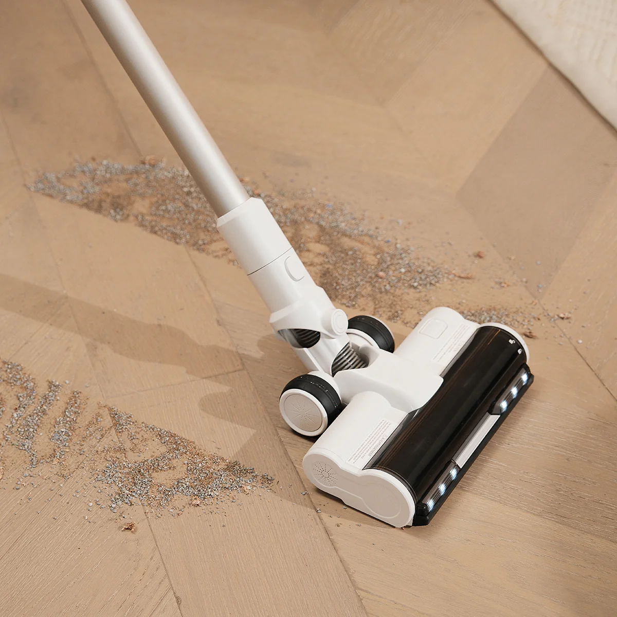 Smart Sensor Cordless Stick Vacuum Cleaner - Image 3