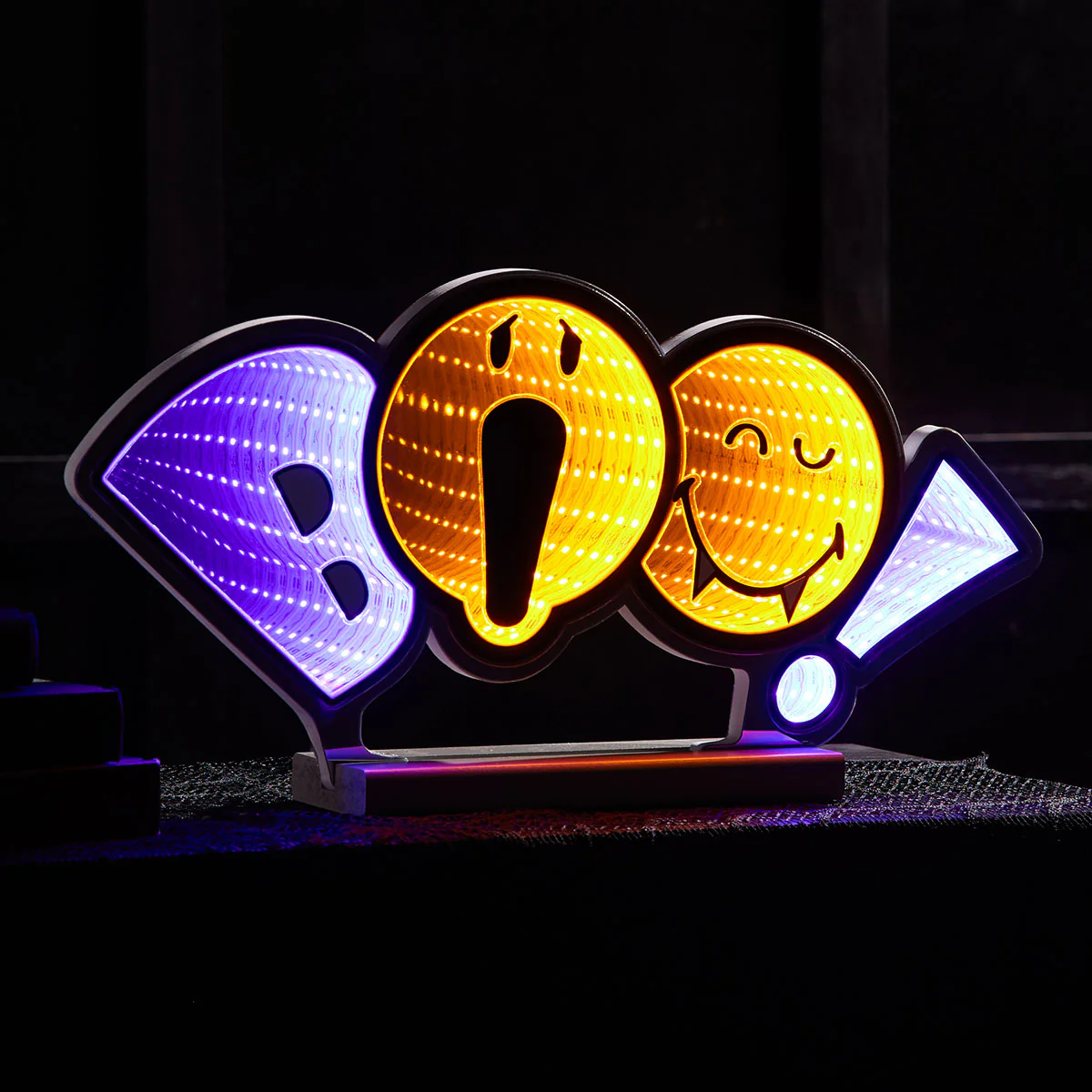 SmileyWorld Boo LED Infinity Light - Image 4