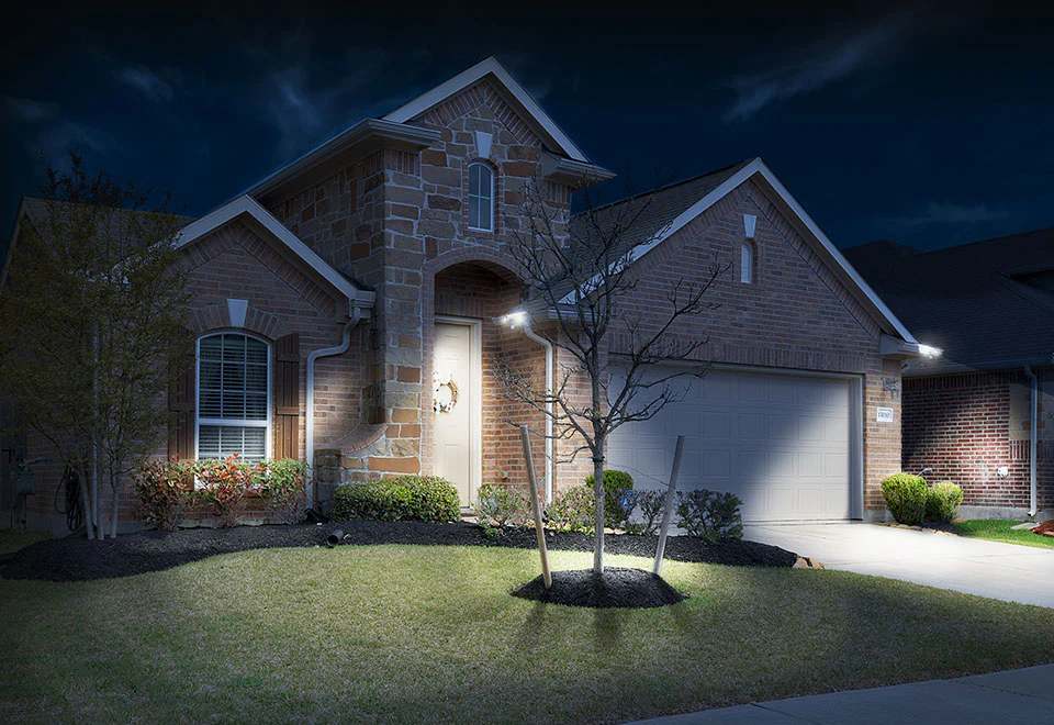 Solar Powered Security Spotlight - Image 4