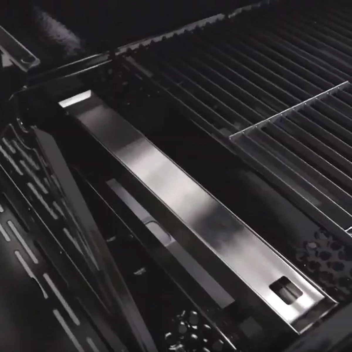 Stainless Steel Smokerbox for Smart Grills - Image 4
