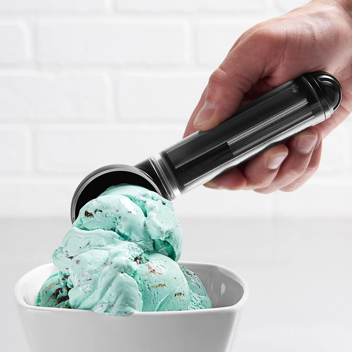 Thermal Ice Cream Scooper