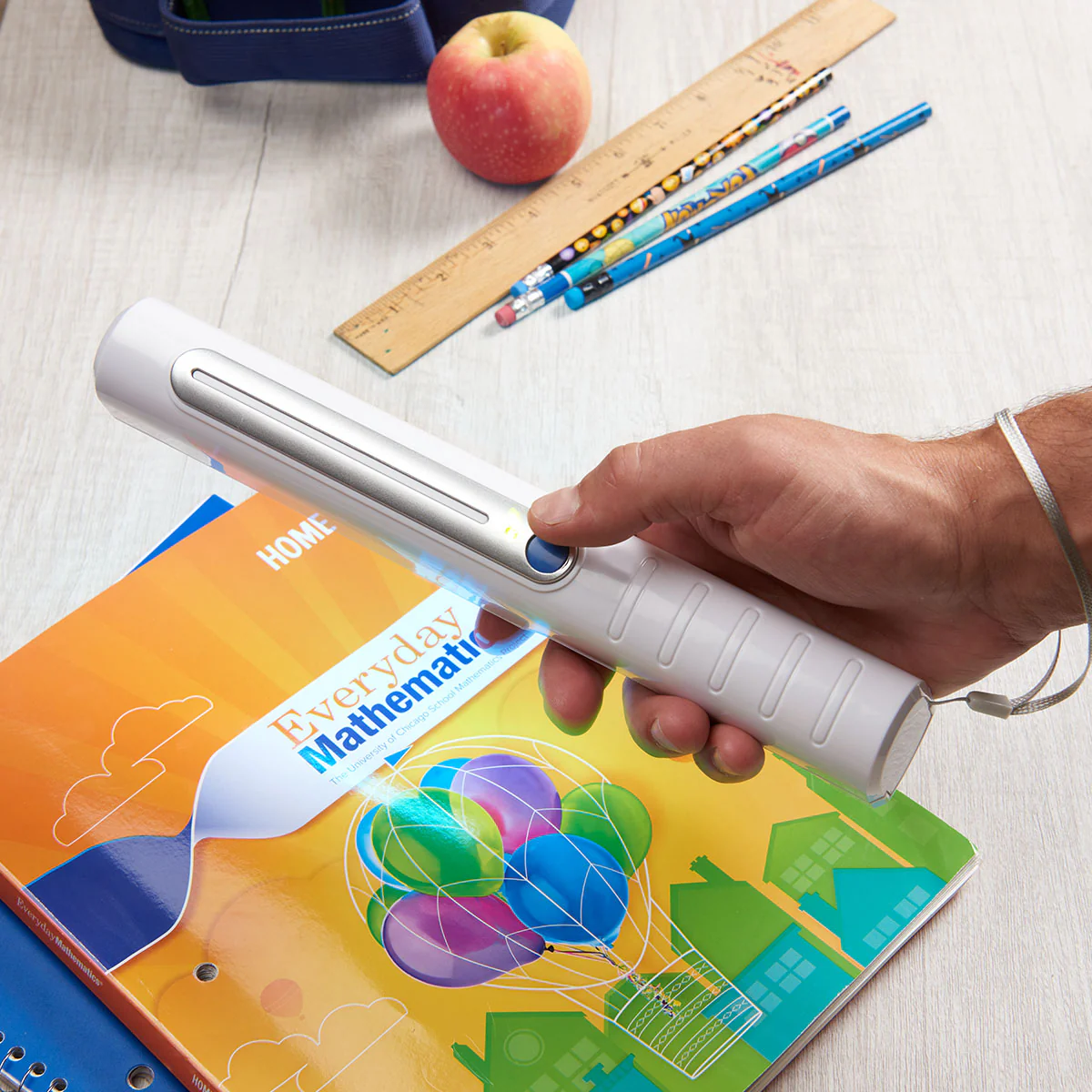 Travel UV Sanitizing Wand by Sharper Image - Image 17