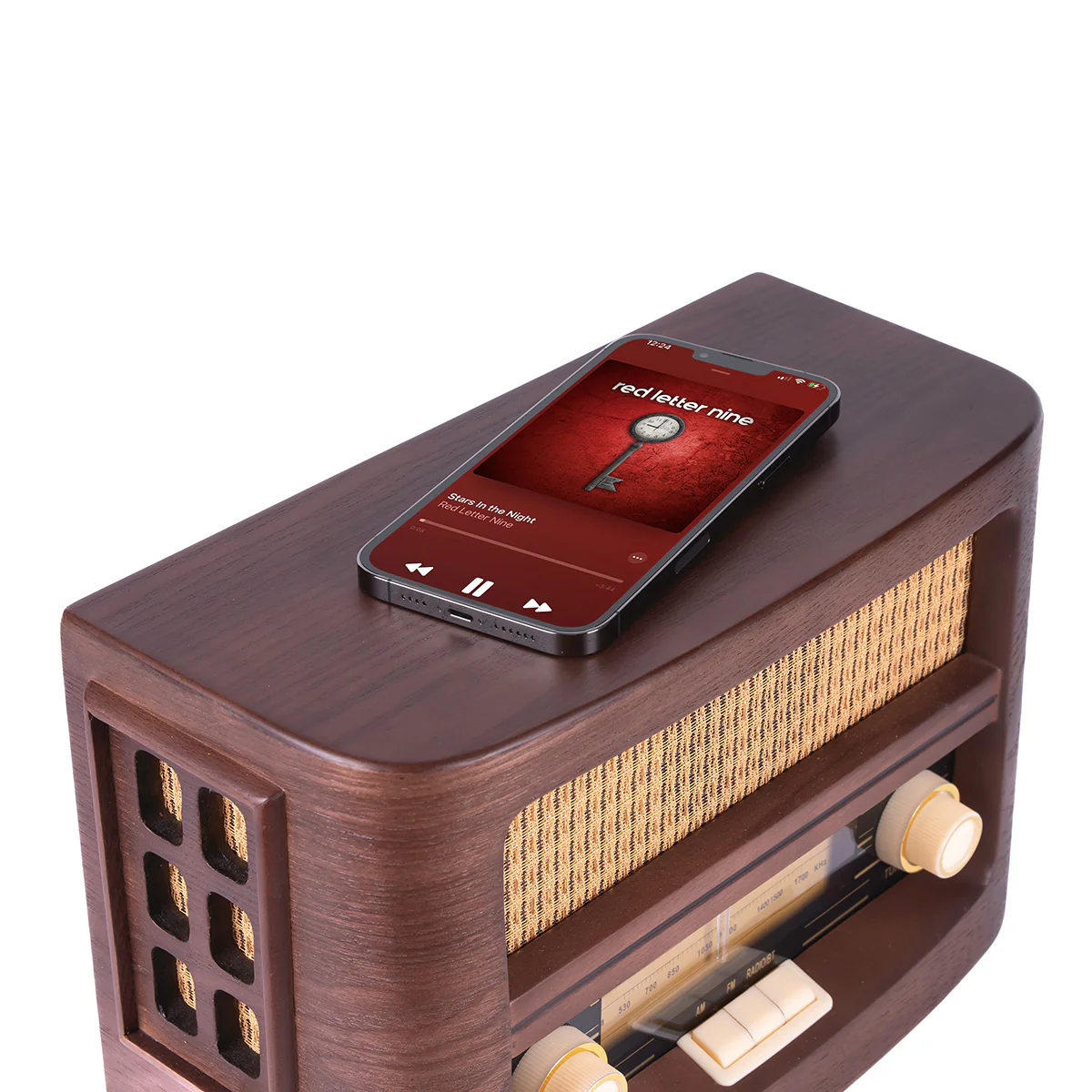 Vintage Bluetooth Radio and Wireless Charger - Image 10