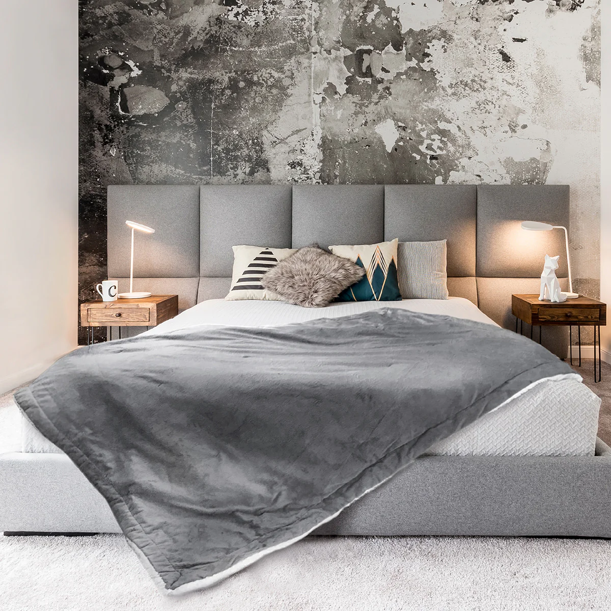Weighted Heated Throw - Image 5