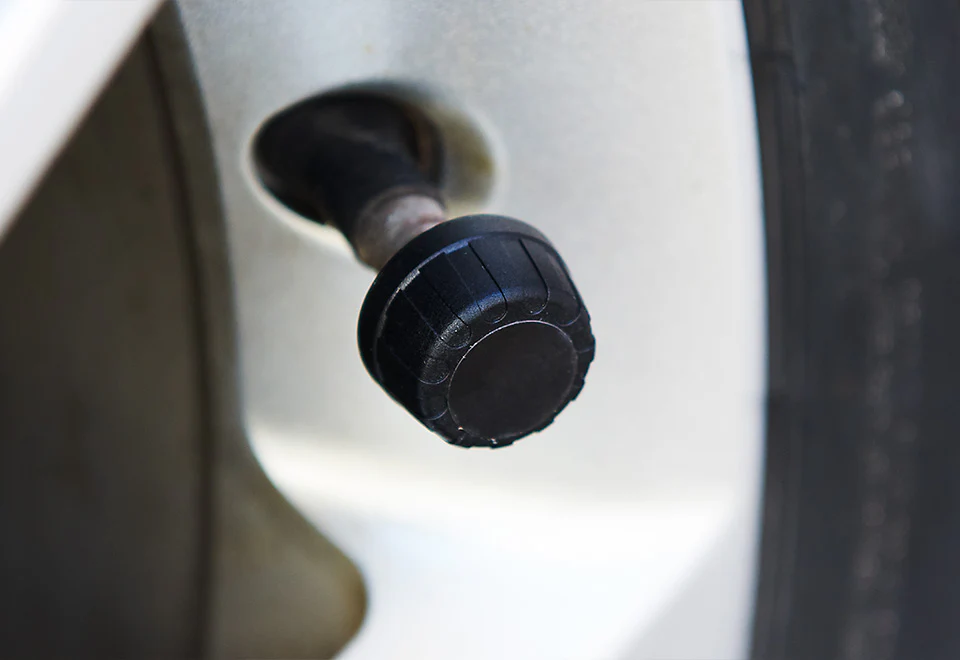 Wireless Tire Pressure Monitoring System - Image 2