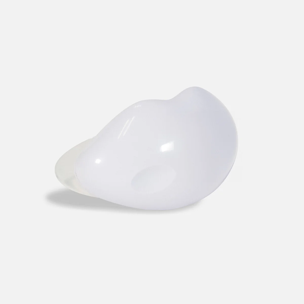 World's First At-Home Professional LED Lip Therapy Device - Image 8
